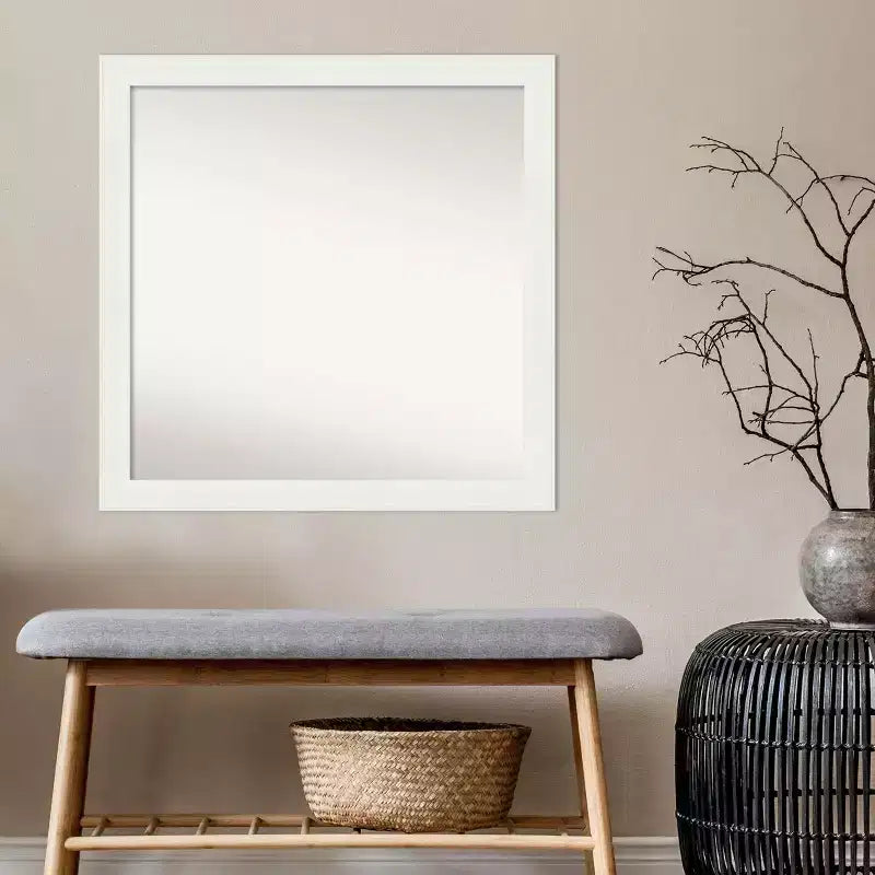 Miroir mural de salle de bain étroit blanc de 30 po x 30 po sans biseau avec quincaillerie de montage, à fixer au mur