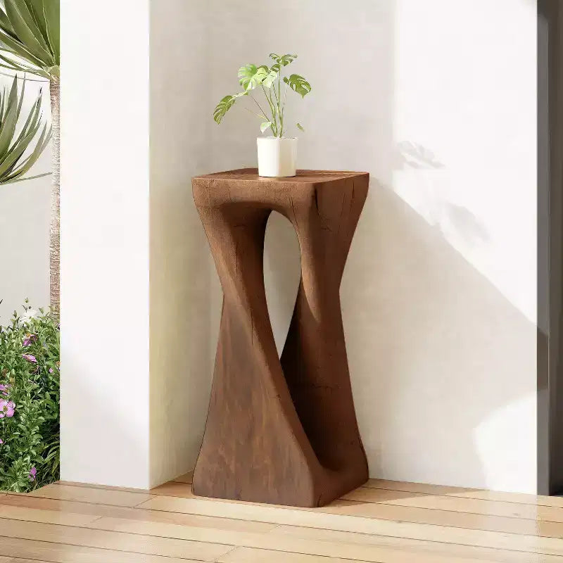 Table d'appoint rétro, texture bois, table d'appoint torsadée pour l'intérieur/extérieur