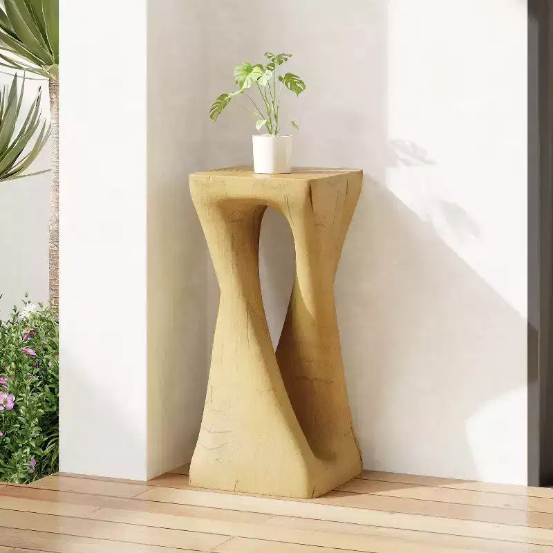 Table d'appoint rétro, texture bois, table d'appoint torsadée pour l'intérieur/extérieur