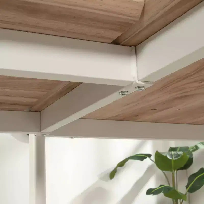 Retour de bureau d'angle Bergen 26 po x 20 po Acacia Kiln : Résistant à la chaleur et aux rayures, certifié BIFMA, cadre métallique