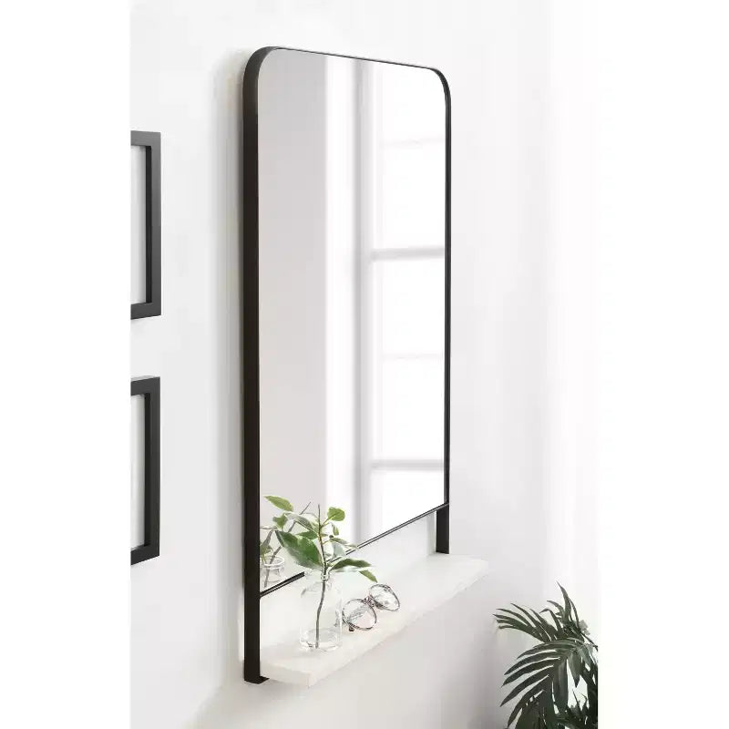 Miroir mural en arc Chadwin 20x34 avec étagère
