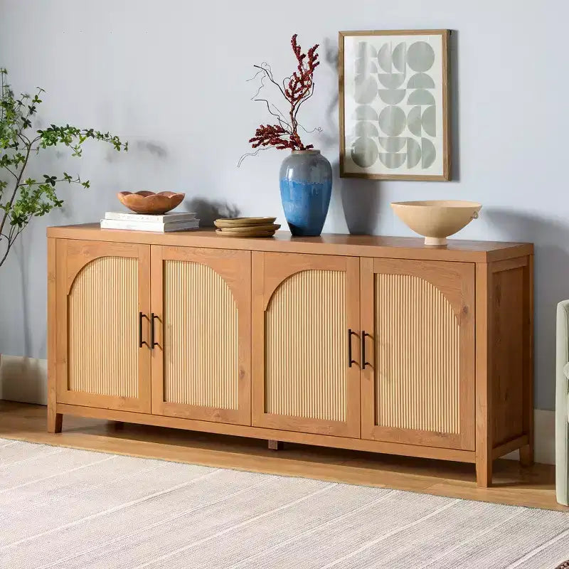 Bahut cannelé moderne de 178 cm avec portes arquées