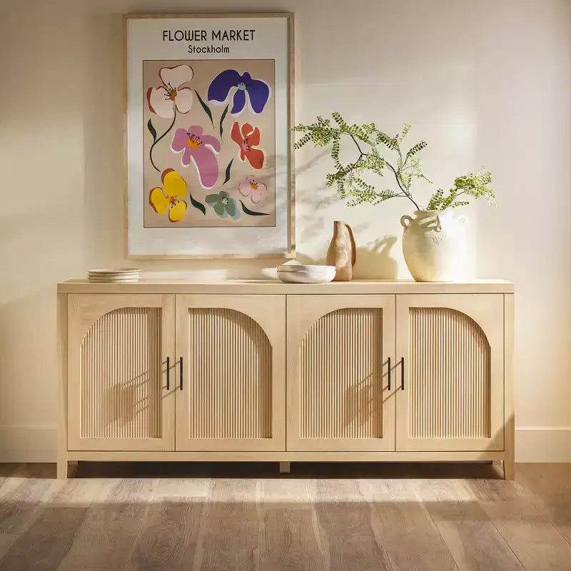Bahut cannelé moderne de 178 cm avec portes arquées