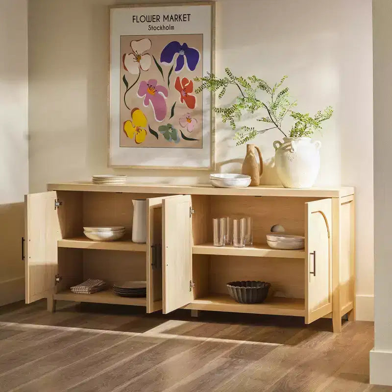 Bahut cannelé moderne de 178 cm avec portes arquées